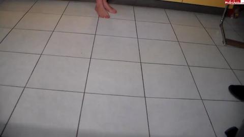 9210