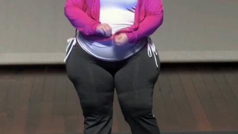 23572