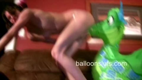 9527